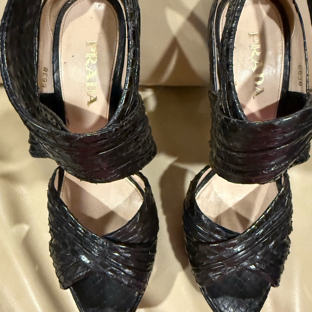 Vintage Prada Platform Snakeskin Heels 37 1/2 EUC - Picture 3 of 8